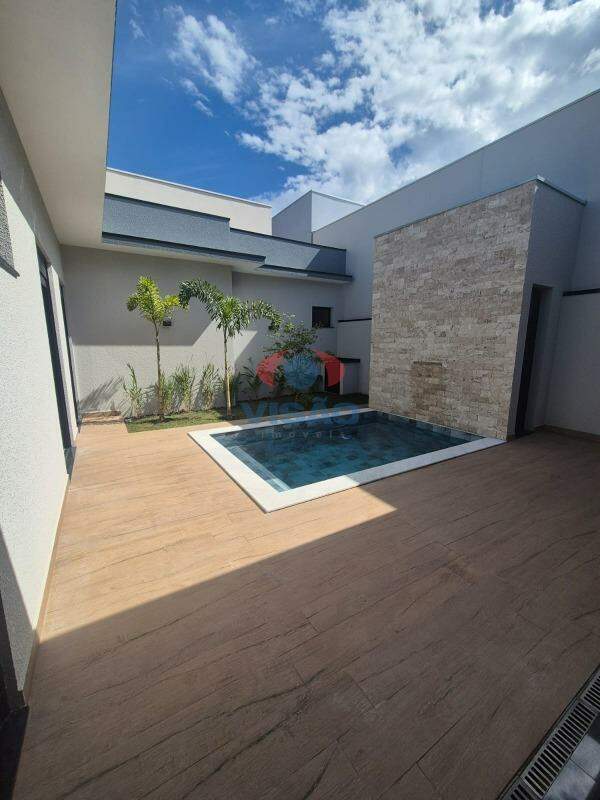 Casa em condomínio à venda no Residencial London Park: