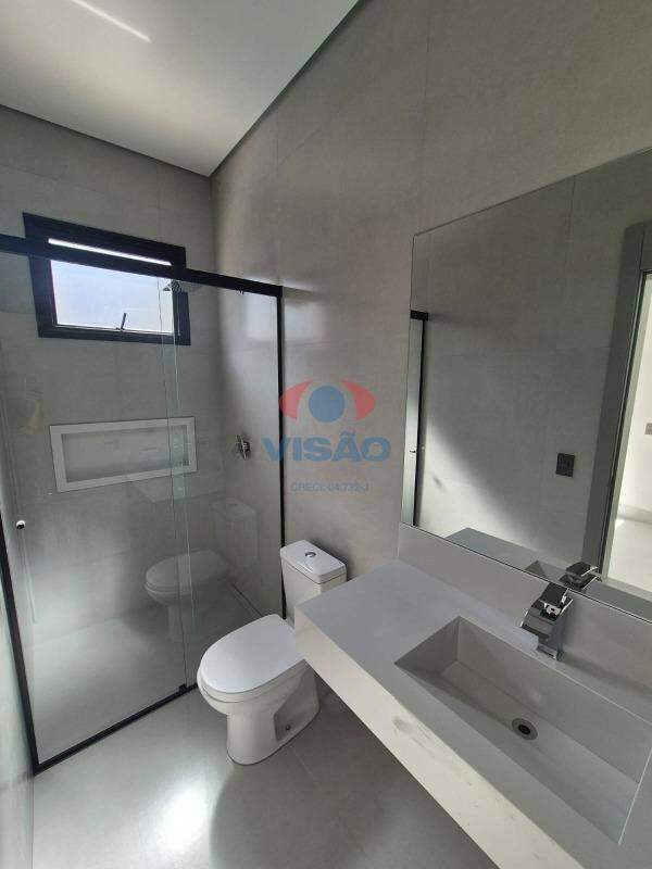 Casa em condomínio à venda no Residencial London Park: