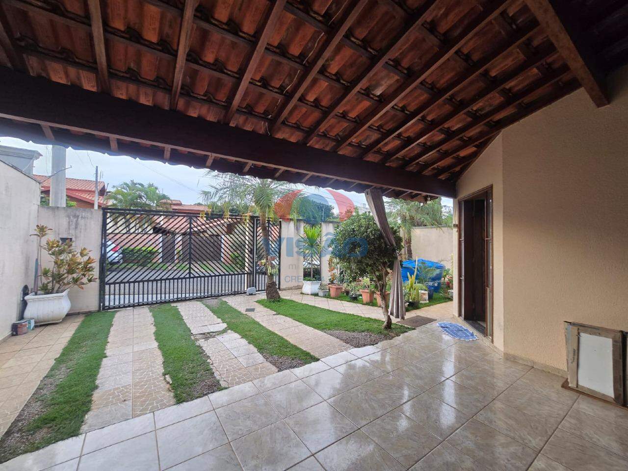 Casa à venda no Jardim Esplanada: 