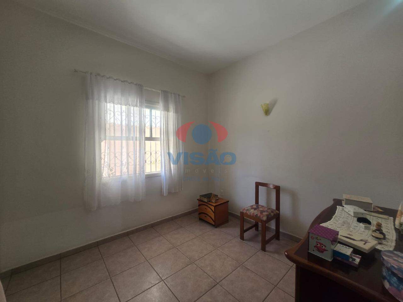 Casa à venda no Centro: 