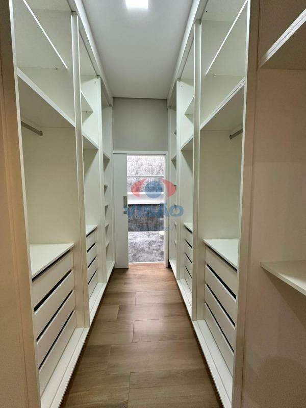 Casa em condomínio à venda no Jardim Residencial Dona Maria José: 