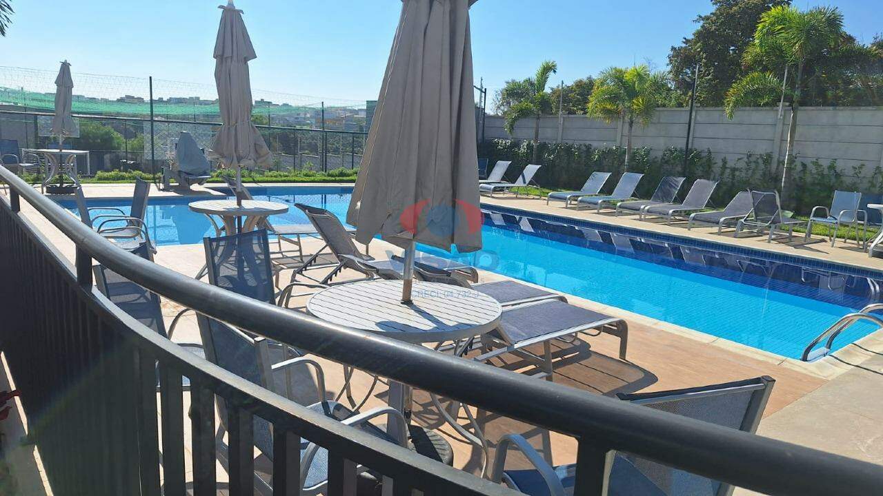 Apartamento à venda no Jardins do Império: 
