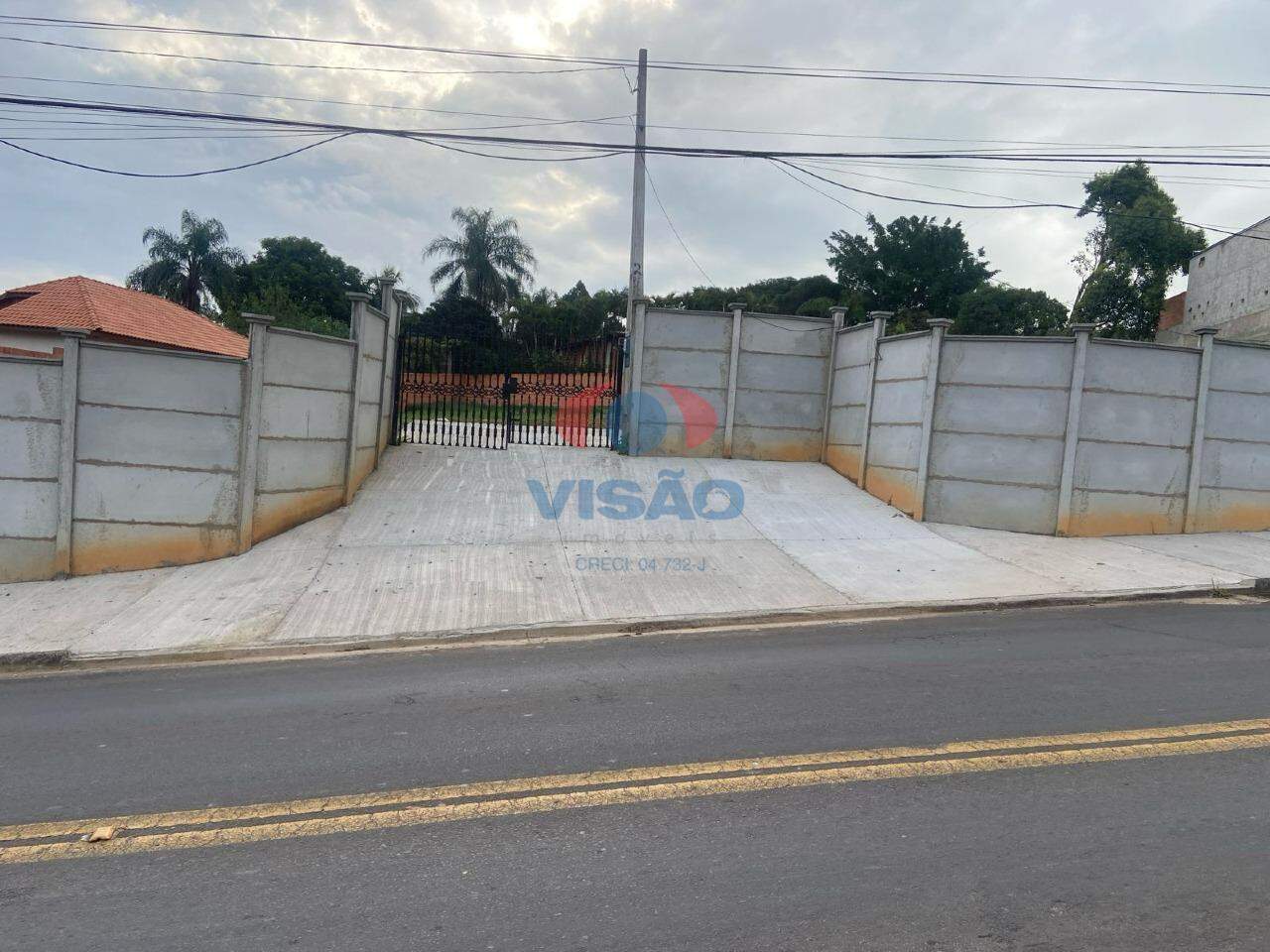 Terreno à venda no Chácara Alvorada: 