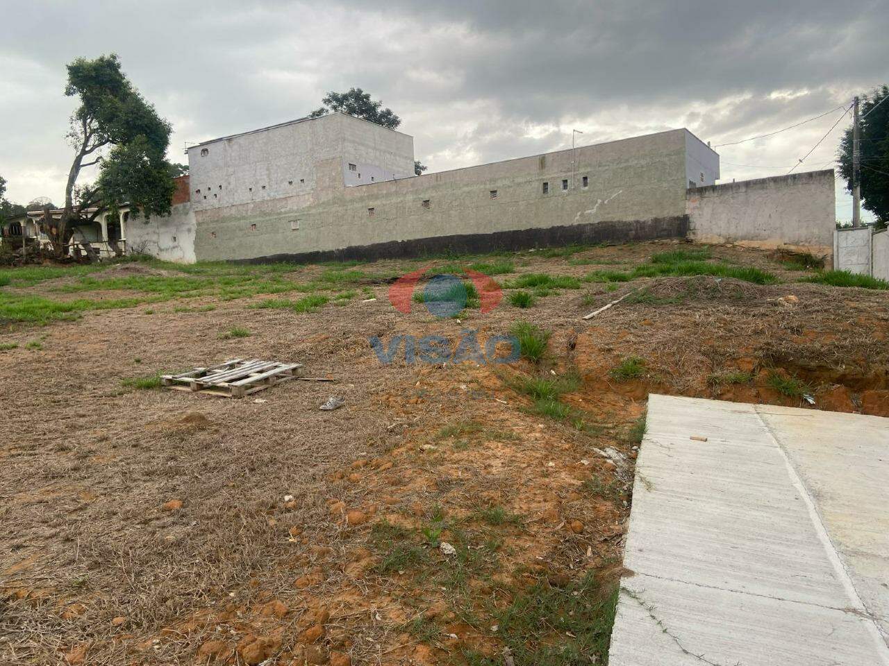 Terreno à venda no Chácara Alvorada: 