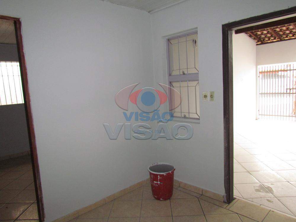 Casa à venda no Jardim Tancredo Neves: 