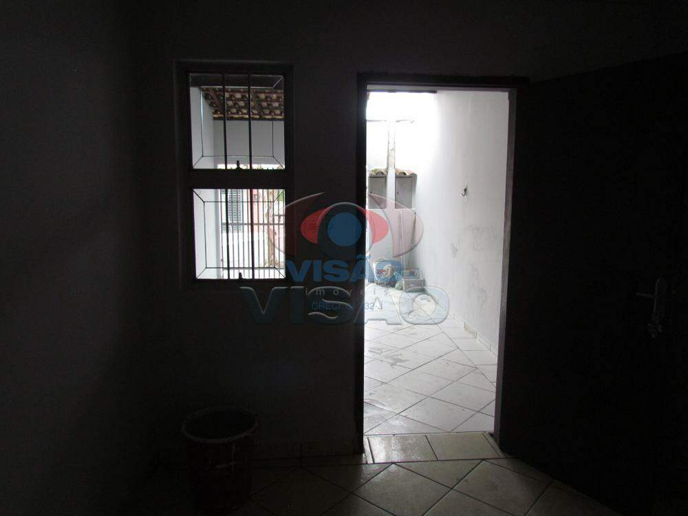Casa à venda no Jardim Tancredo Neves: 