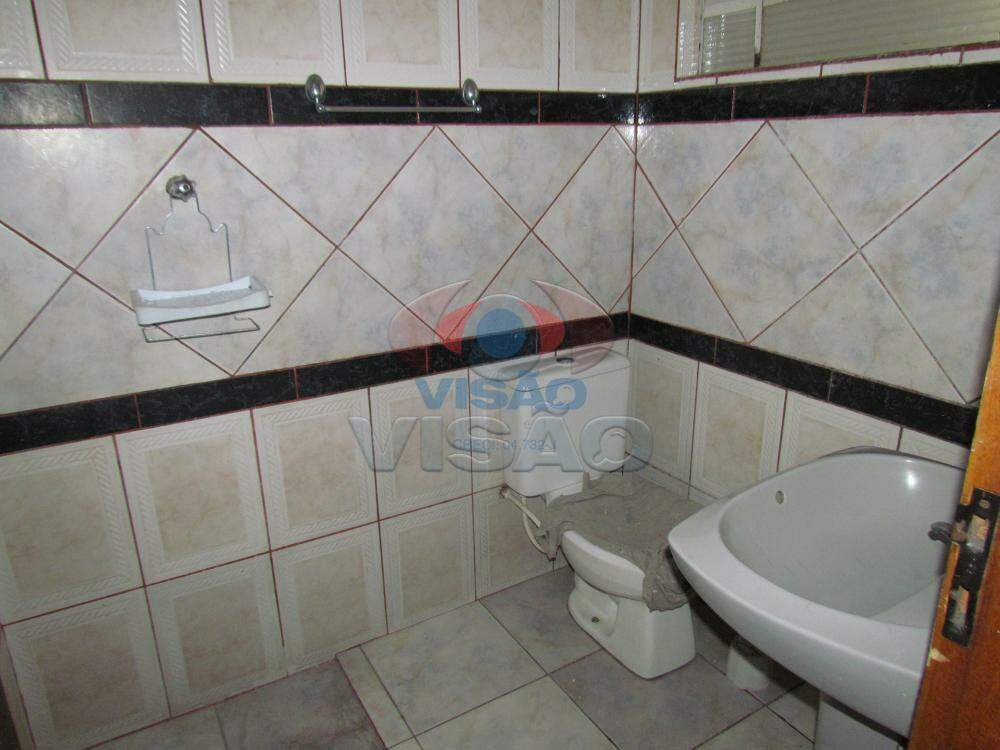 Casa à venda no Jardim Tancredo Neves: 