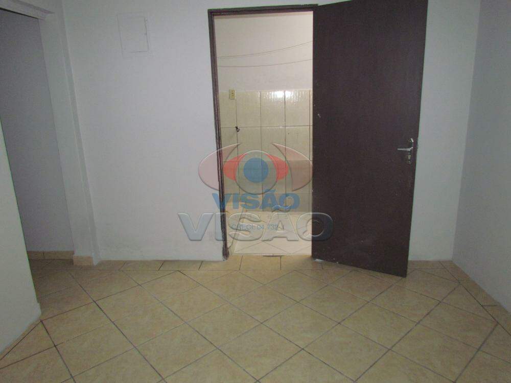Casa à venda no Jardim Tancredo Neves: 