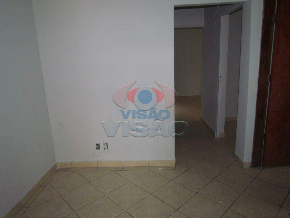 Casa à venda no Jardim Tancredo Neves: 