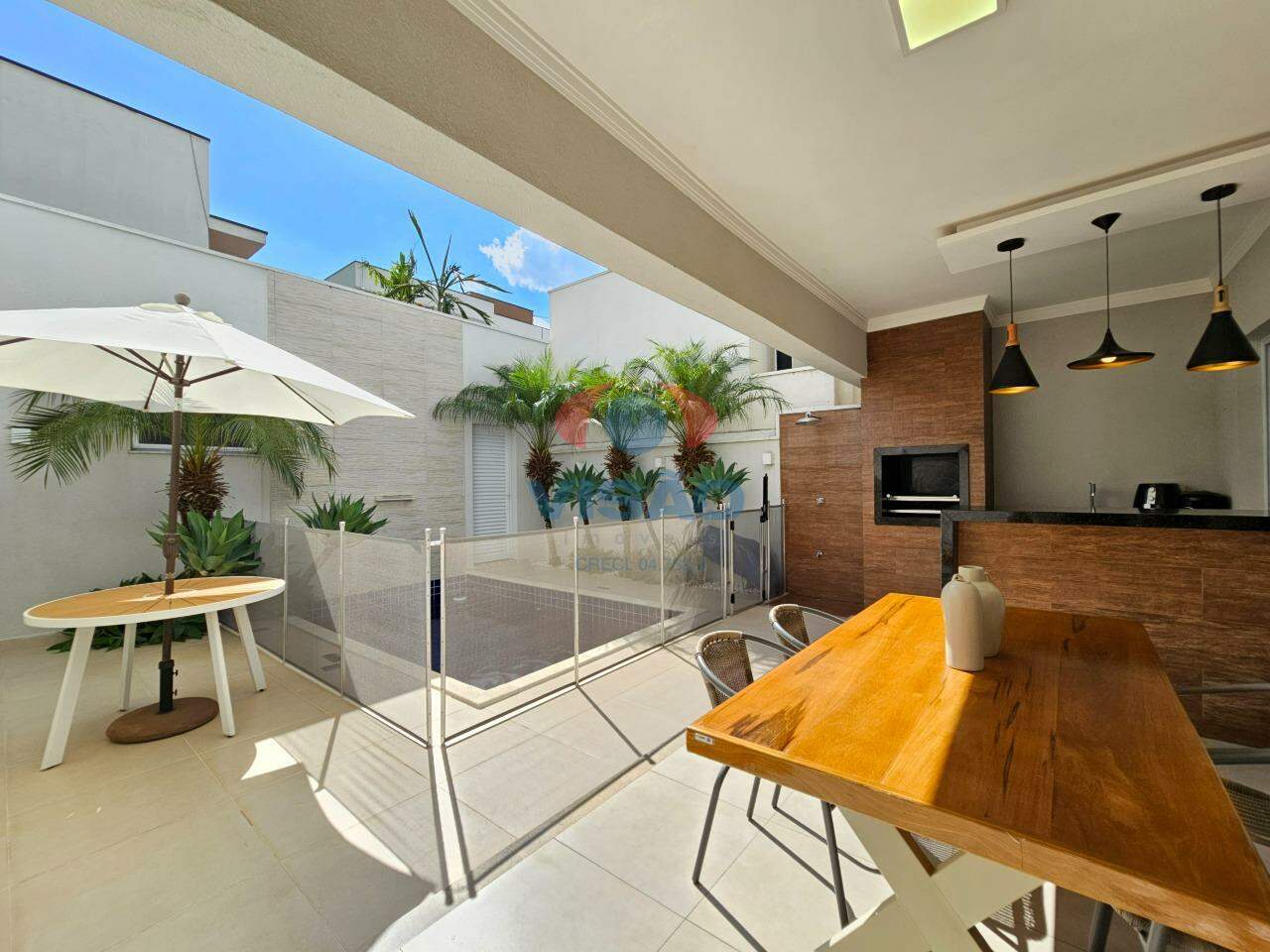 Casa em condomínio à venda no Jardim Residencial Maria Dulce: