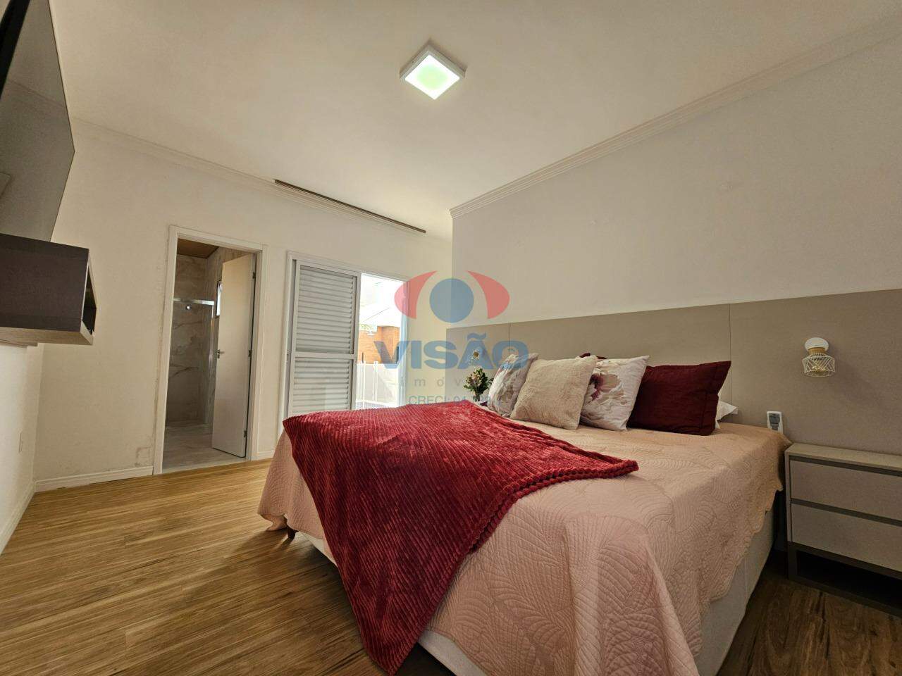 Casa em condomínio à venda no Jardim Residencial Maria Dulce: