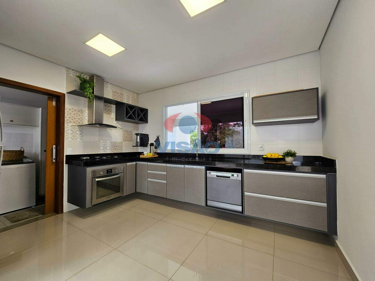 Casa em condomínio à venda no Jardim Residencial Maria Dulce: