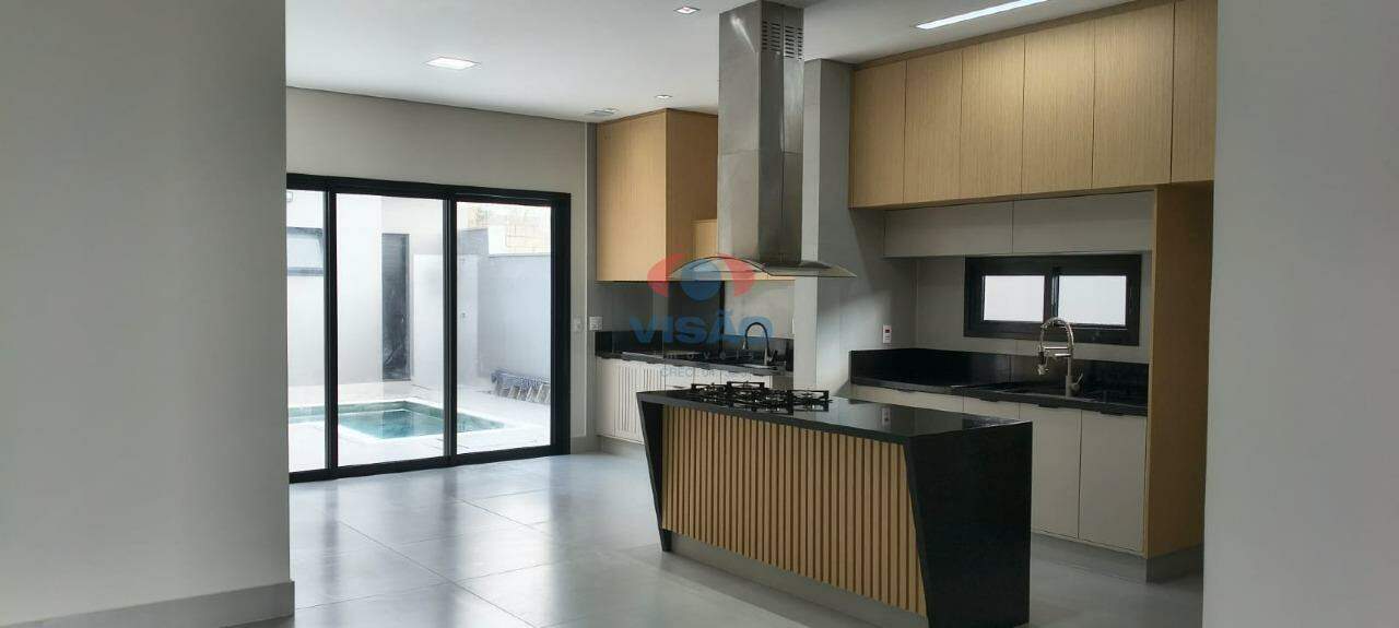 Casa em condomínio à venda no Residencial London Park:
