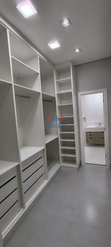 Casa em condomínio à venda no Residencial London Park: