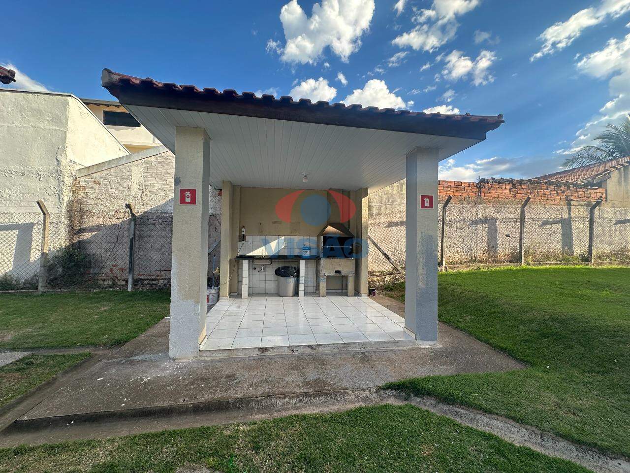 Apartamento para aluguel no Jardim Morada do Sol: 