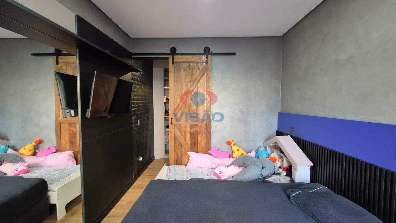 Casa em condomínio à venda no Jardins do Império: 