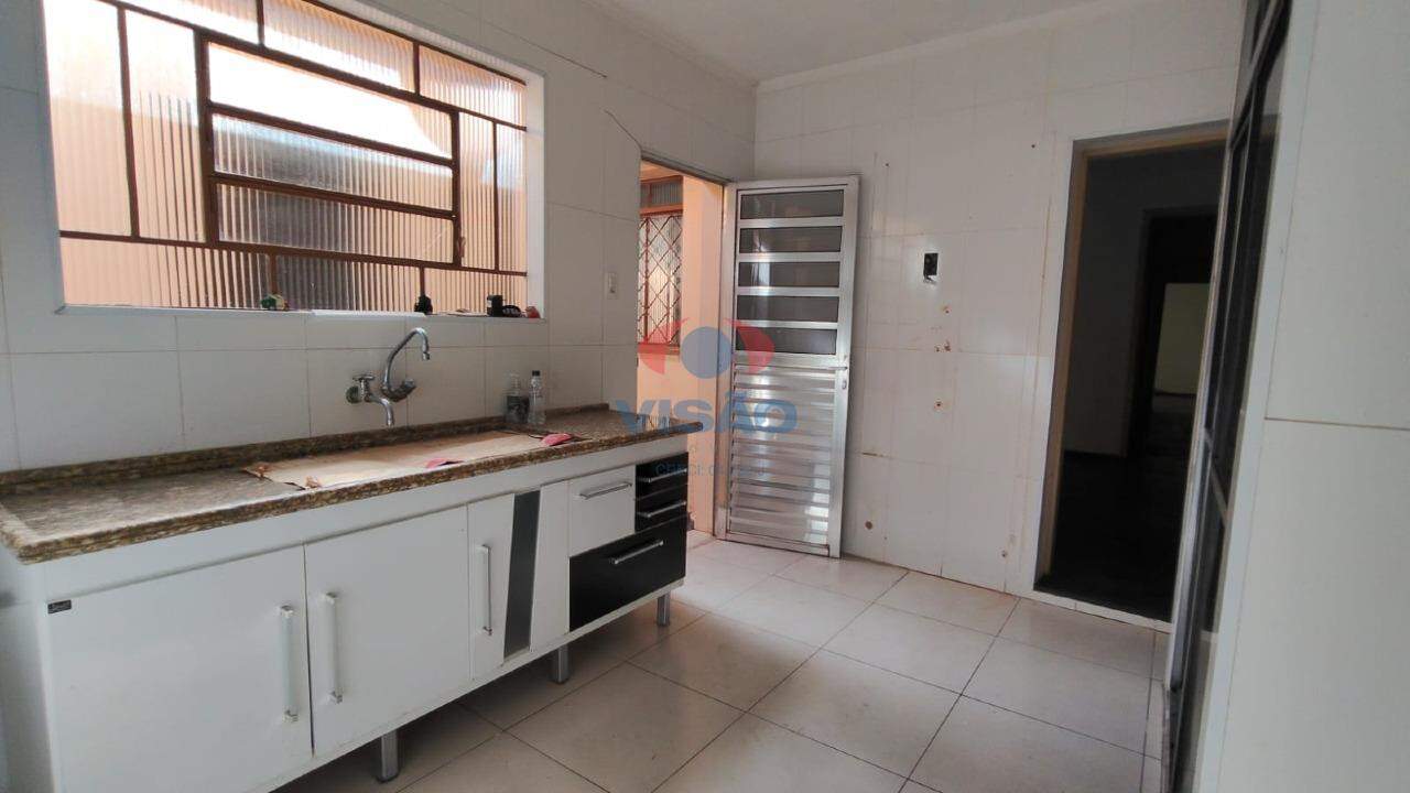 Casa à venda no Centro: 
