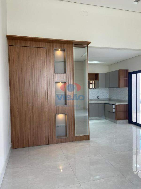 Casa em condomínio à venda no Jardim Esplanada: