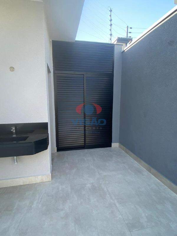 Casa em condomínio à venda no Jardim Esplanada: