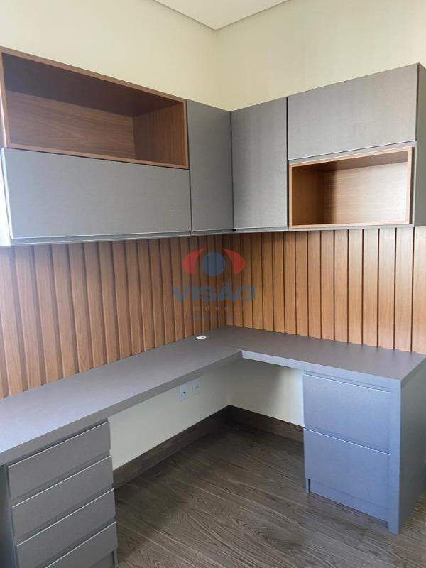 Casa em condomínio à venda no Jardim Esplanada: