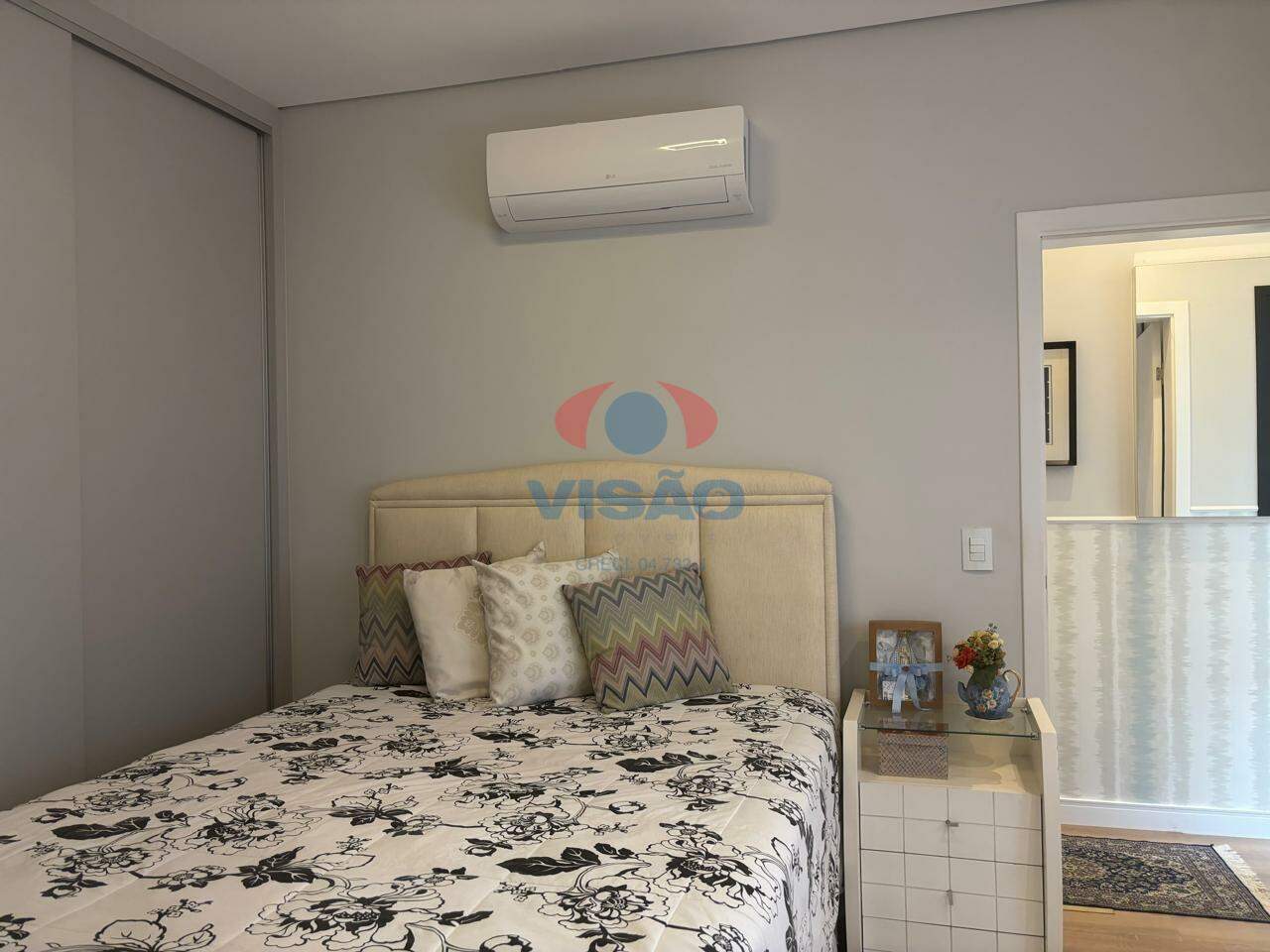 Casa em condomínio à venda no Jardim Villa Sapezal: