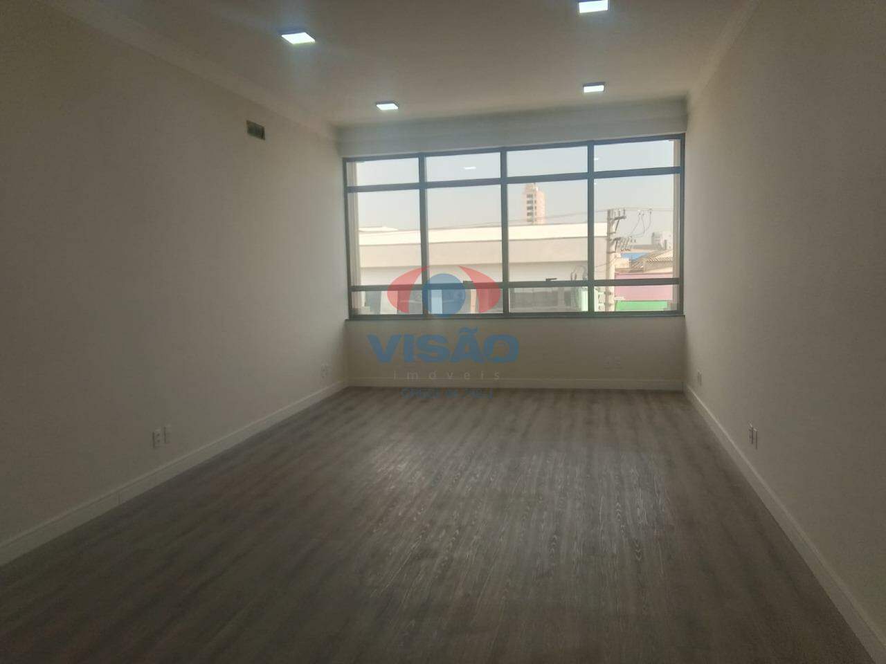 Sala para aluguel no Centro: 