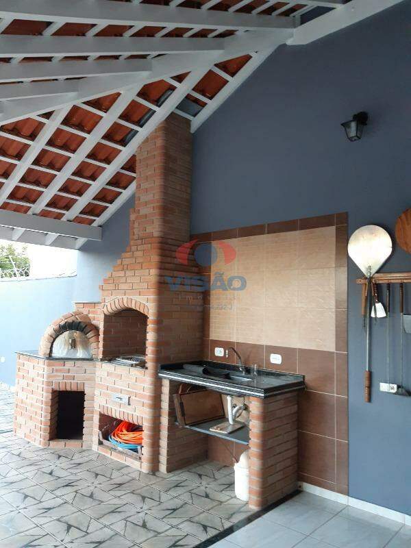 Casa à venda no Jardim Sevilha: