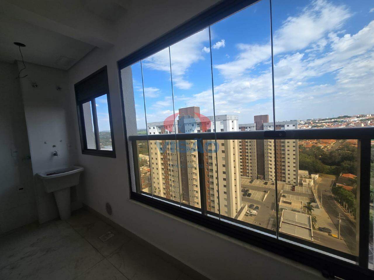 Apartamento à venda no Jardim Santiago: 