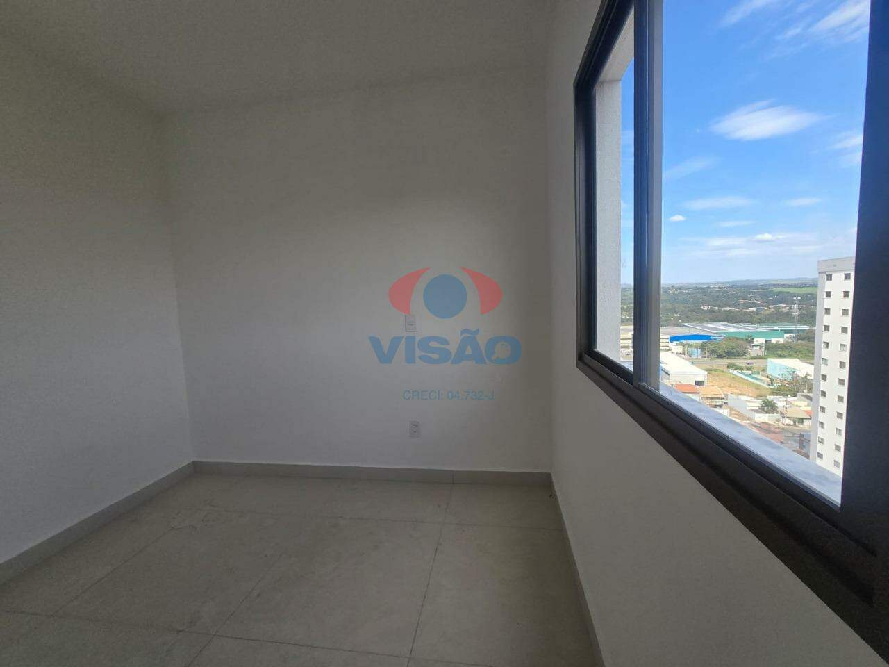 Apartamento à venda no Jardim Santiago: 