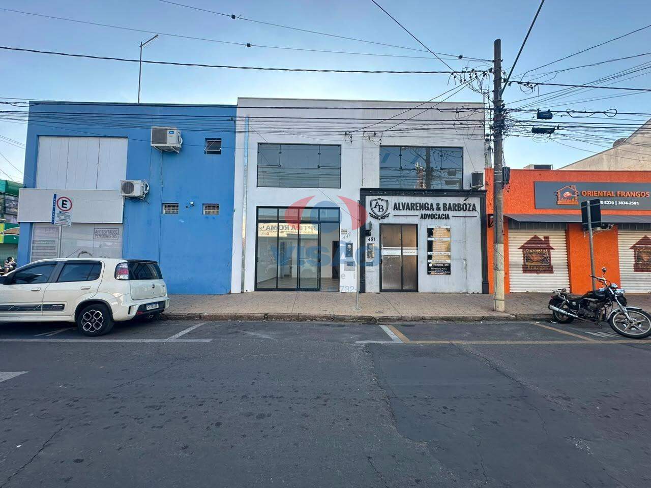 Sala para aluguel no Centro: 