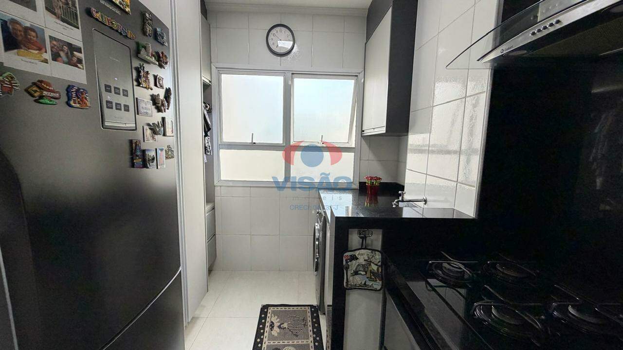 Apartamento à venda no Jardim Santiago: 
