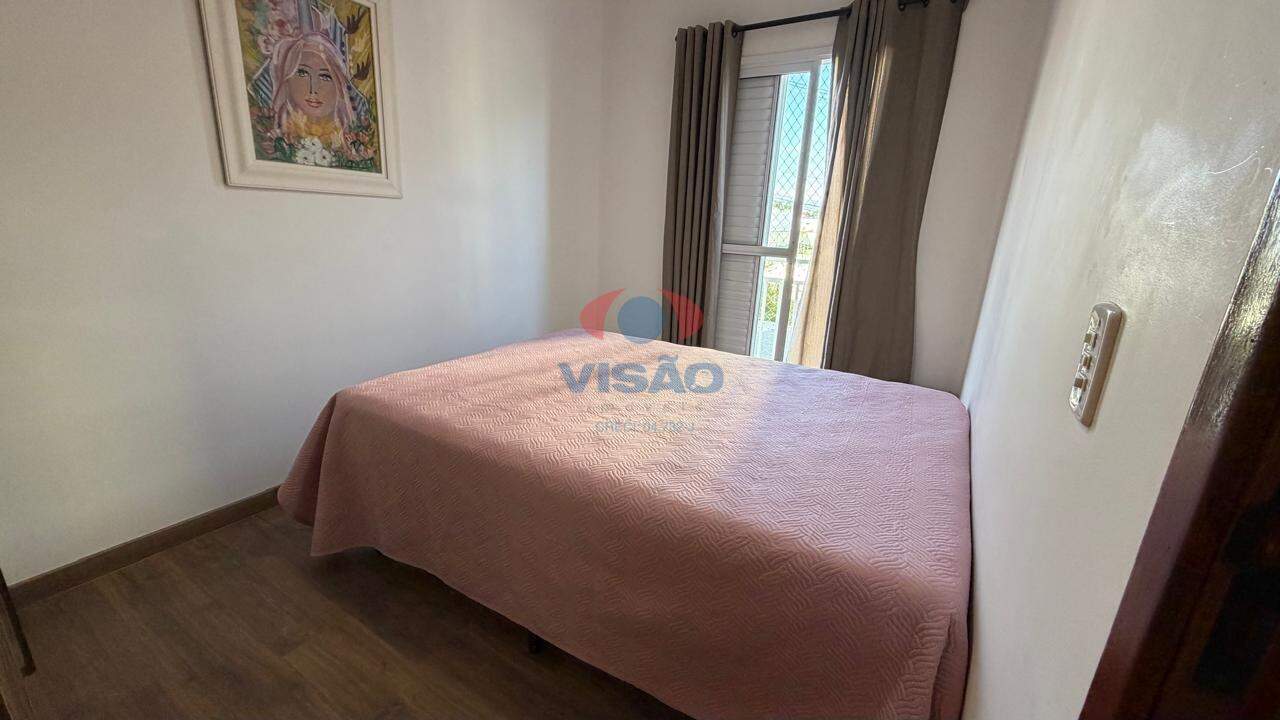 Apartamento à venda no Jardim Santiago: 