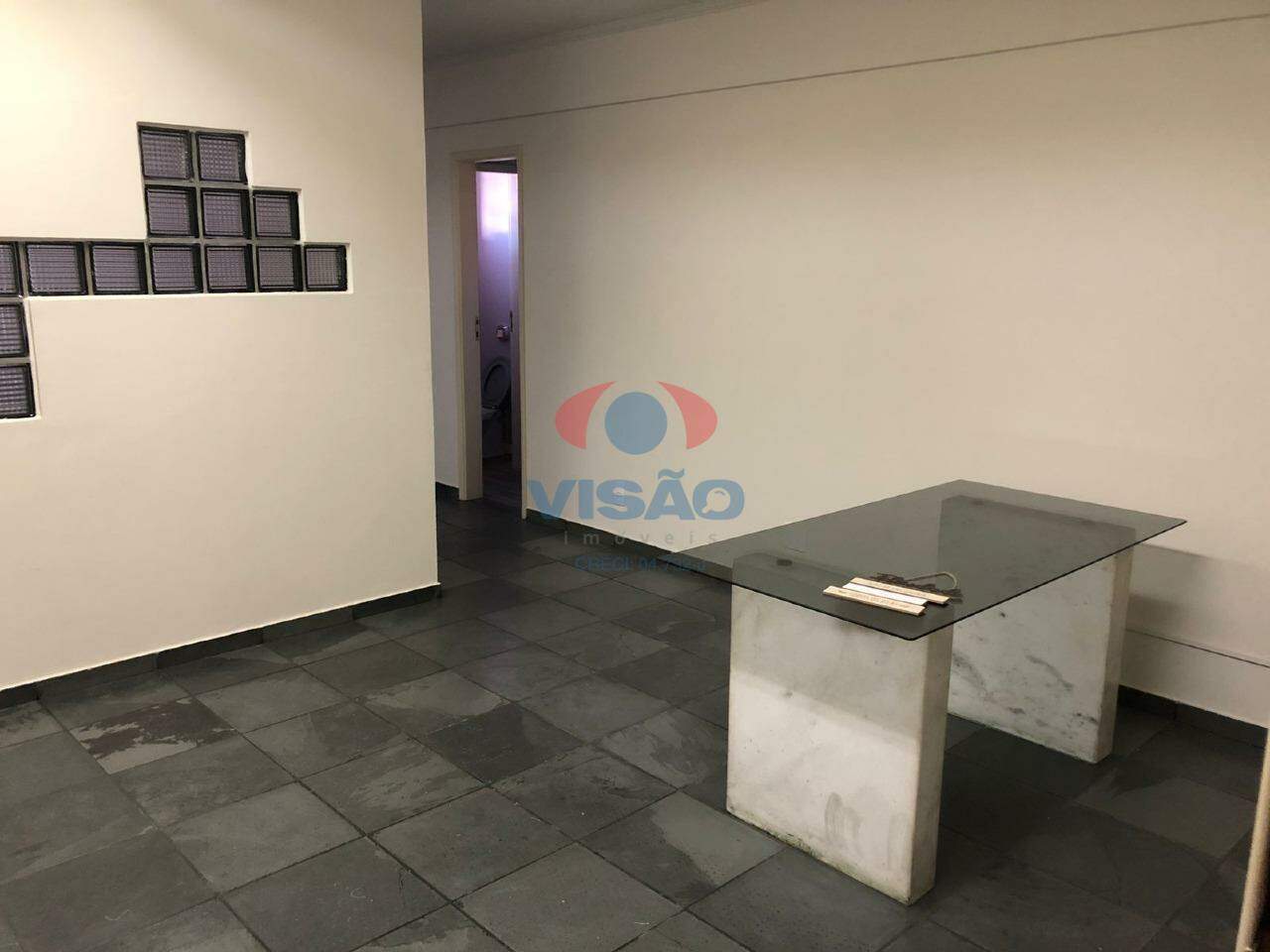 Sala à venda no Centro: