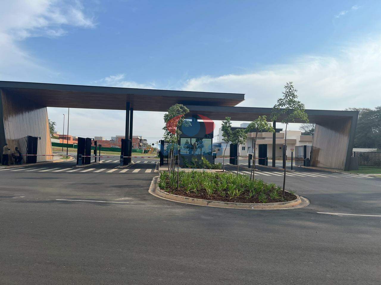 Terreno em condomínio à venda no Vila Inglesa: