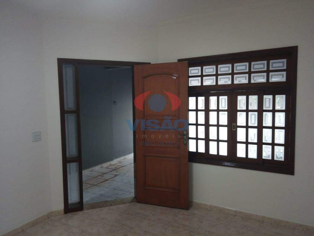 Casa à venda no Jardim Kioto II: 