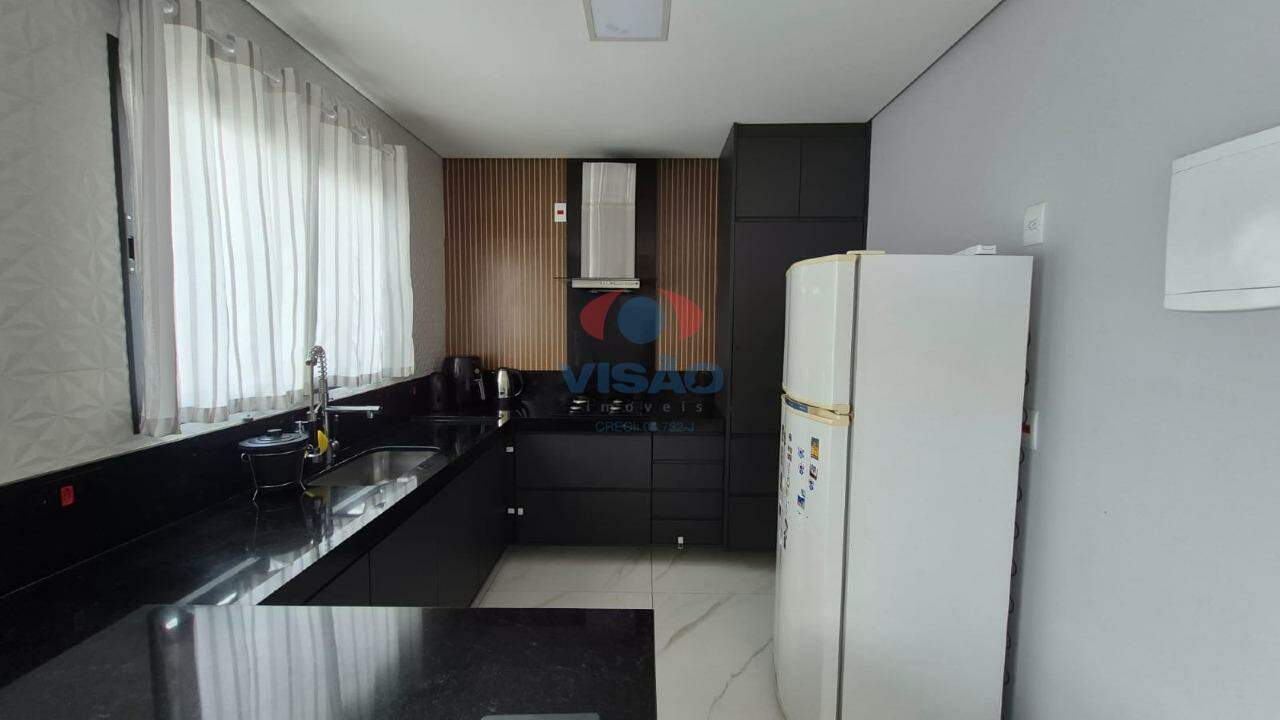 Casa em condomínio à venda no Jardins do Império: