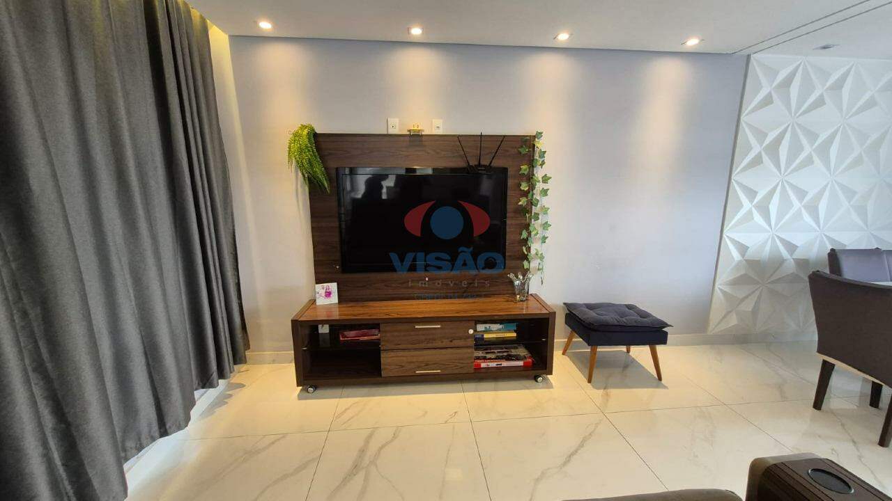 Casa em condomínio à venda no Jardins do Império: 