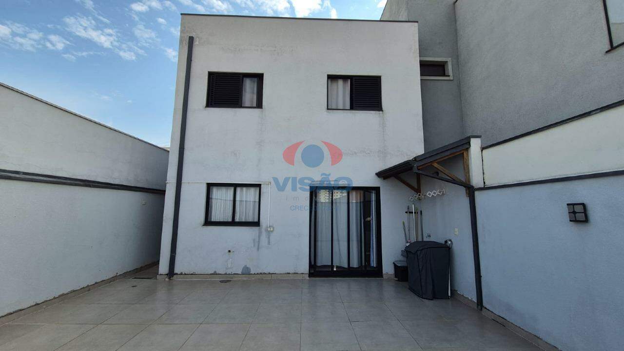 Casa em condomínio à venda no Jardins do Império: