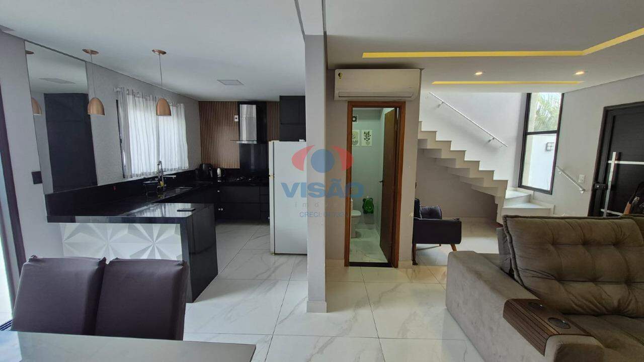 Casa em condomínio à venda no Jardins do Império: