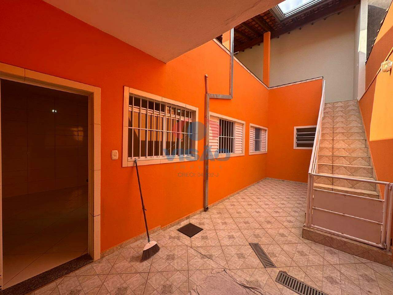 Casa - Sobrado para aluguel no Jardim Nova Indaiá: