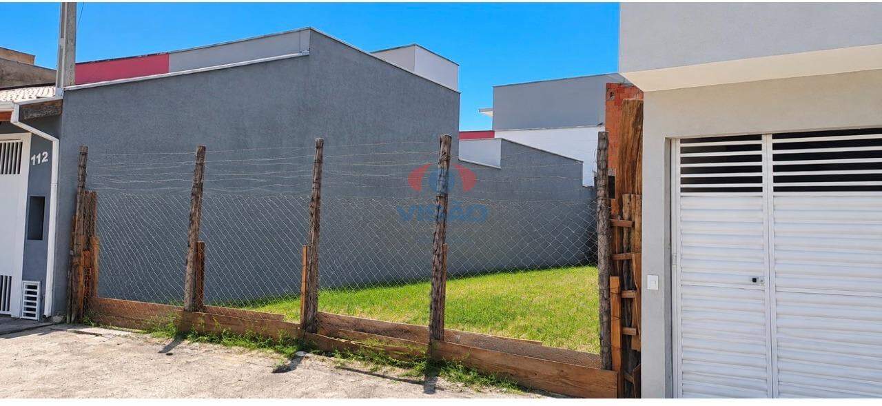 Terreno à venda no Parque Residencial Sabiás: 