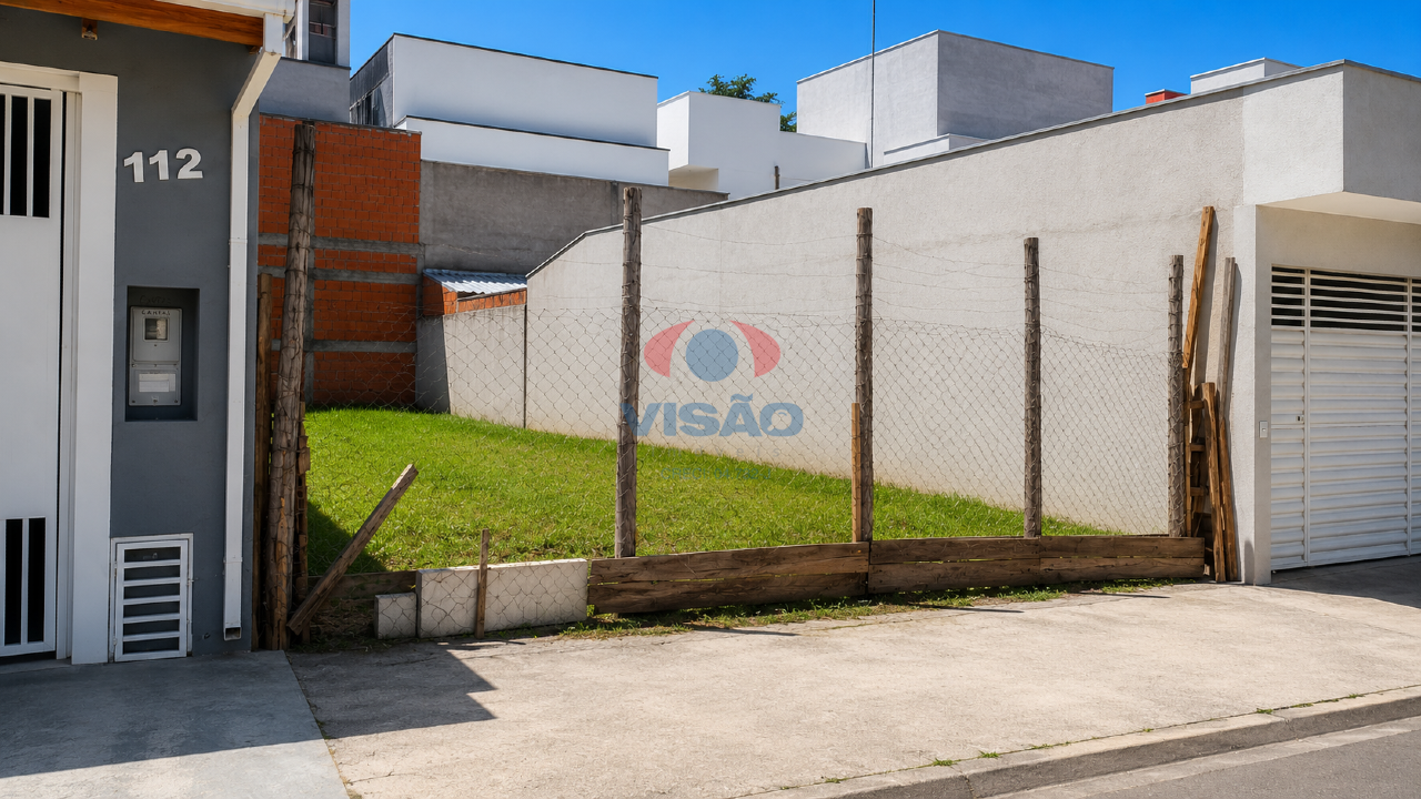 Terreno à venda no Parque Residencial Sabiás: 