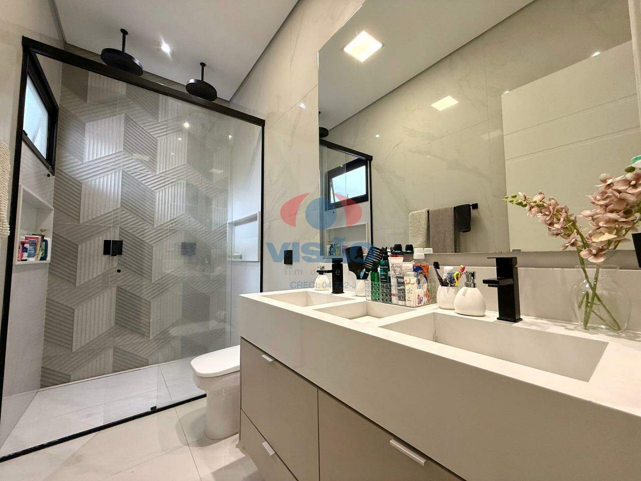 Casa em condomínio à venda no Jardim Residencial Dona Maria José: