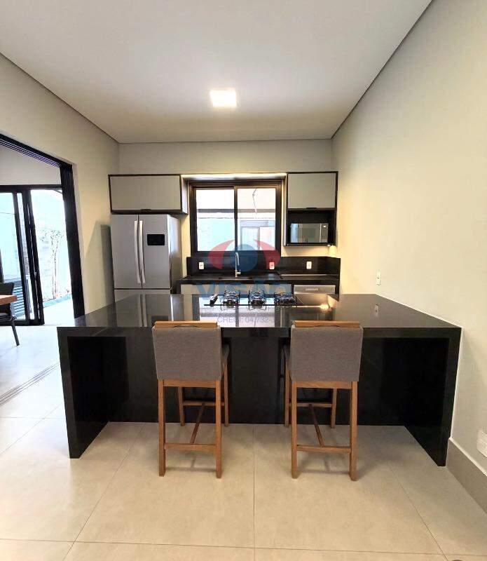 Casa em condomínio à venda no Jardim Residencial Dona Maria José: