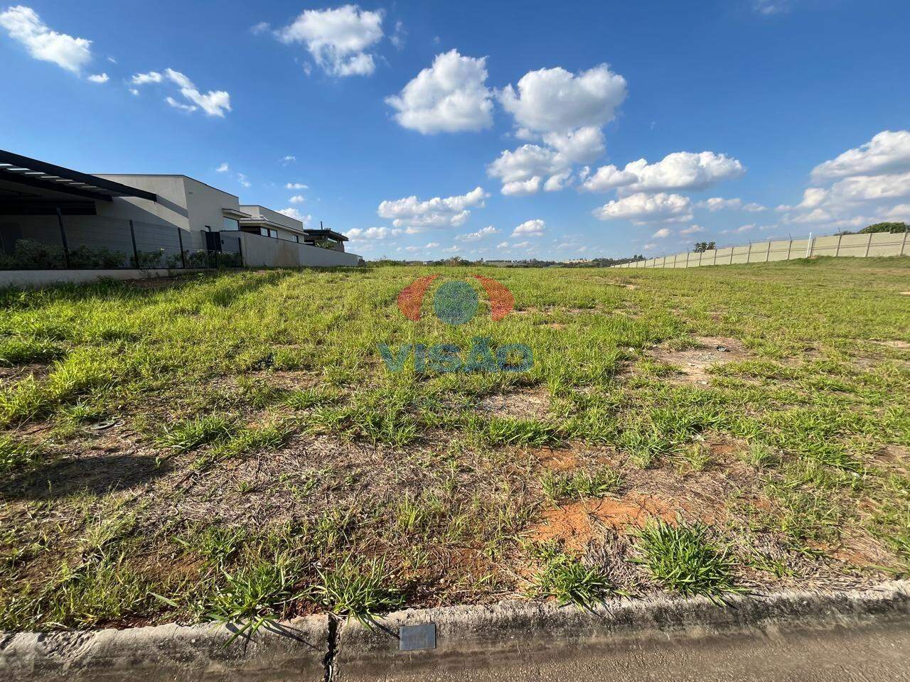 Terreno em condomínio à venda no Jardim Quintas da Terracota: 