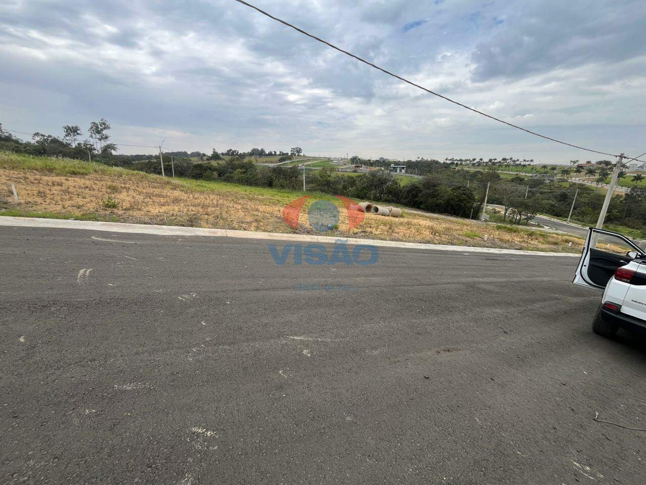 Terreno em condomínio à venda no Barroquinha: