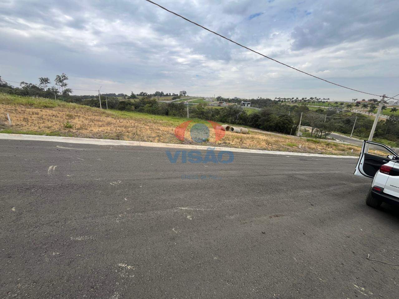 Terreno em condomínio à venda no Barroquinha: 