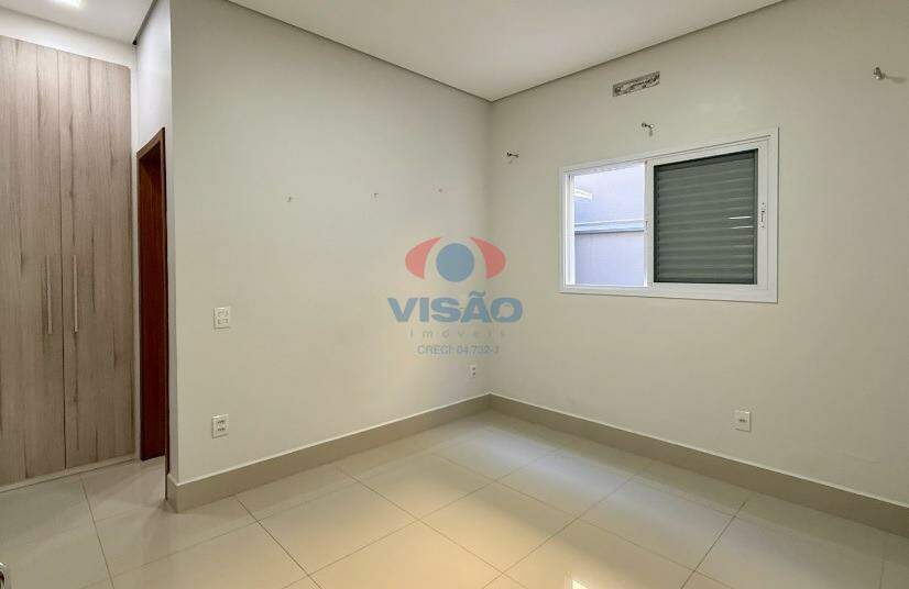 Casa - Sobrado à venda no Jardim Residencial Dona Lucilla: 