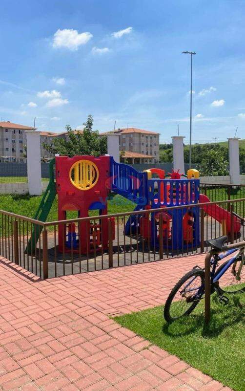 Apartamento à venda no Parque Campo Bonito: