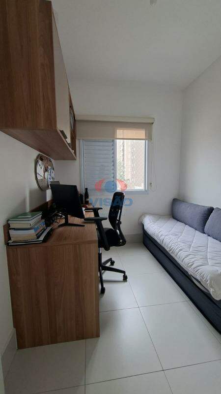 Apartamento à venda no Jardim Santiago: